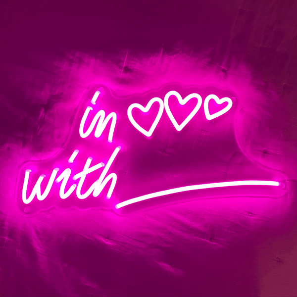 Neonový nápis - In love with __