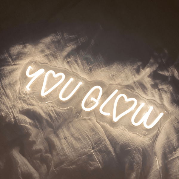Neonový nápis - You glow